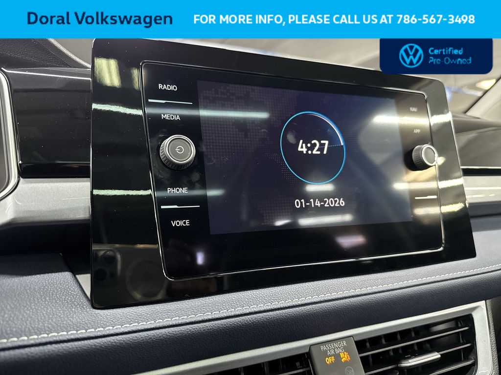 Thumbnail: 2025 Volkswagen Taos - 18