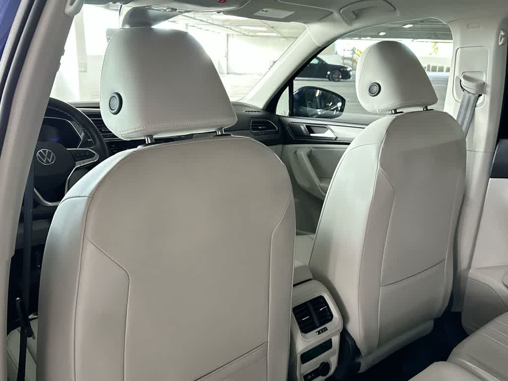 Thumbnail: 2024 Volkswagen Tiguan - 23
