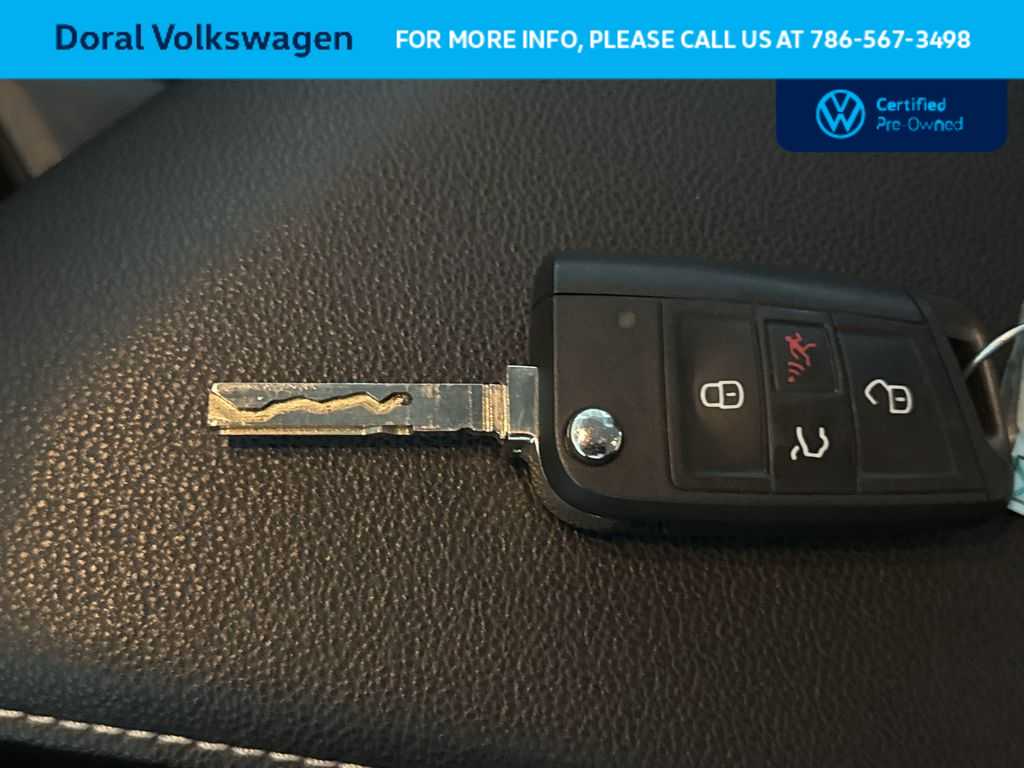 Thumbnail: 2024 Volkswagen Jetta - 28
