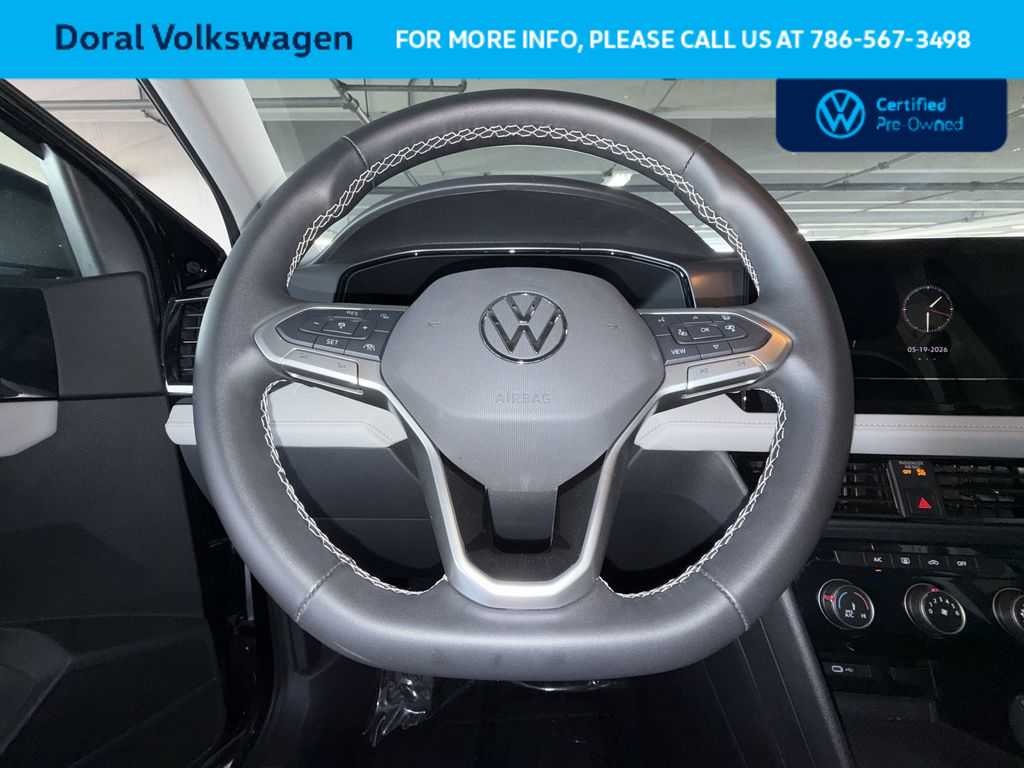Thumbnail: 2025 Volkswagen Taos - 15