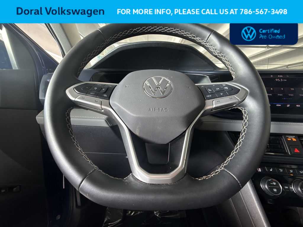 Thumbnail: 2024 Volkswagen Taos - 15