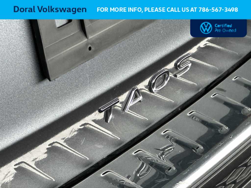 Thumbnail: 2024 Volkswagen Taos - 10