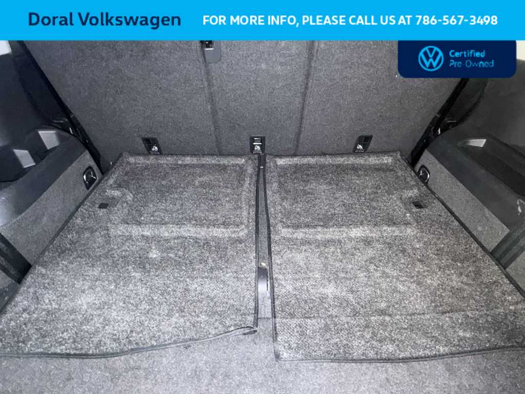 Thumbnail: 2023 Volkswagen Tiguan - 25