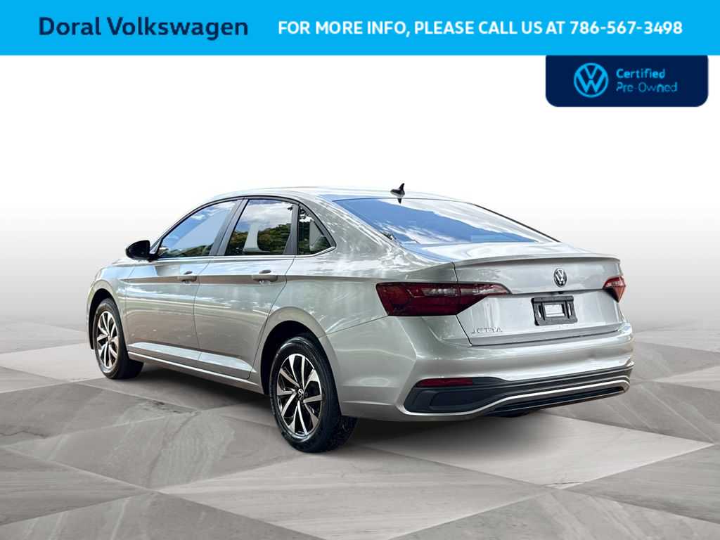 Thumbnail: 2023 Volkswagen Jetta - 6
