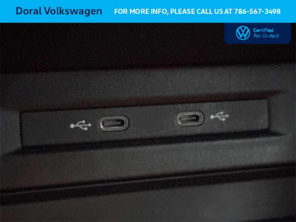 Thumbnail: 2023 Volkswagen Taos - 17