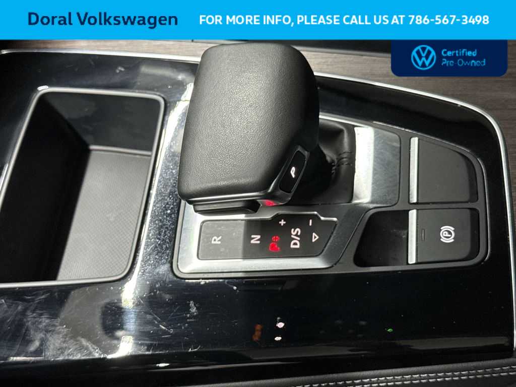 Thumbnail: 2023 Audi Q5 - 21