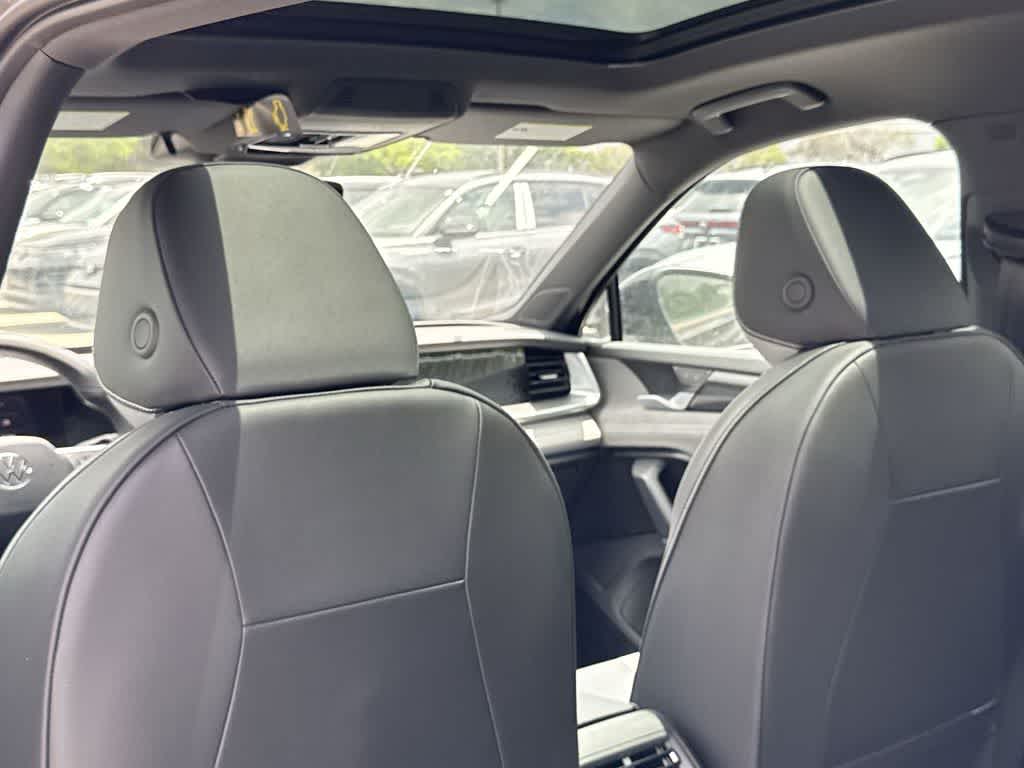 Thumbnail: 2026 Volkswagen Tiguan - 22