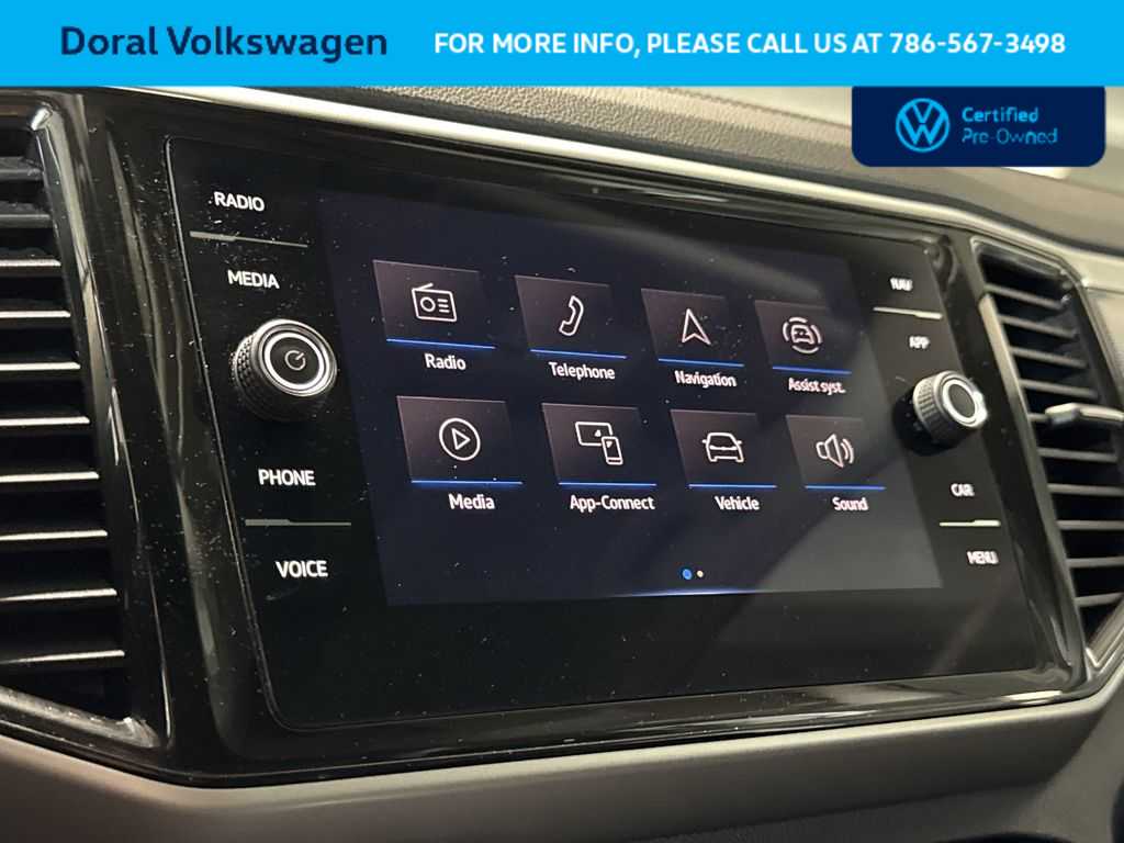 Thumbnail: 2023 Volkswagen Atlas - 18