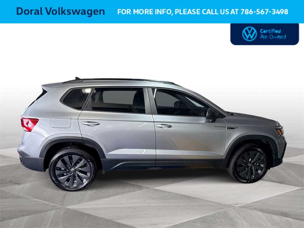 Thumbnail: 2024 Volkswagen Taos - 9