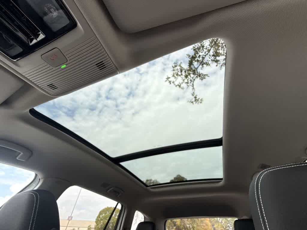 Thumbnail: 2026 Volkswagen Atlas - 17