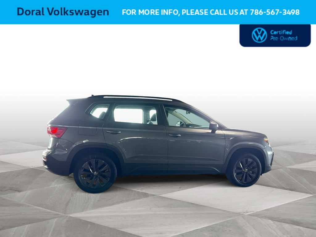 Thumbnail: 2023 Volkswagen Taos - 9