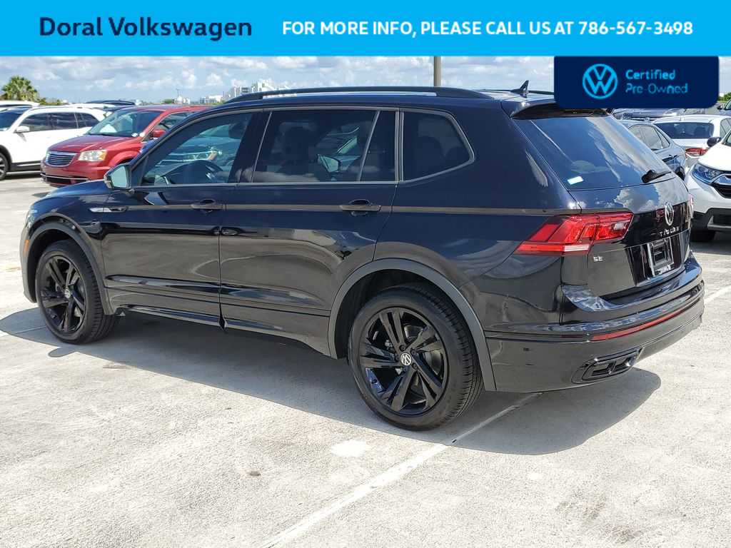 Thumbnail: 2023 Volkswagen Tiguan - 15