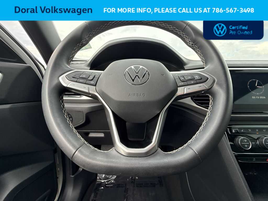 Thumbnail: 2023 Volkswagen Atlas - 15