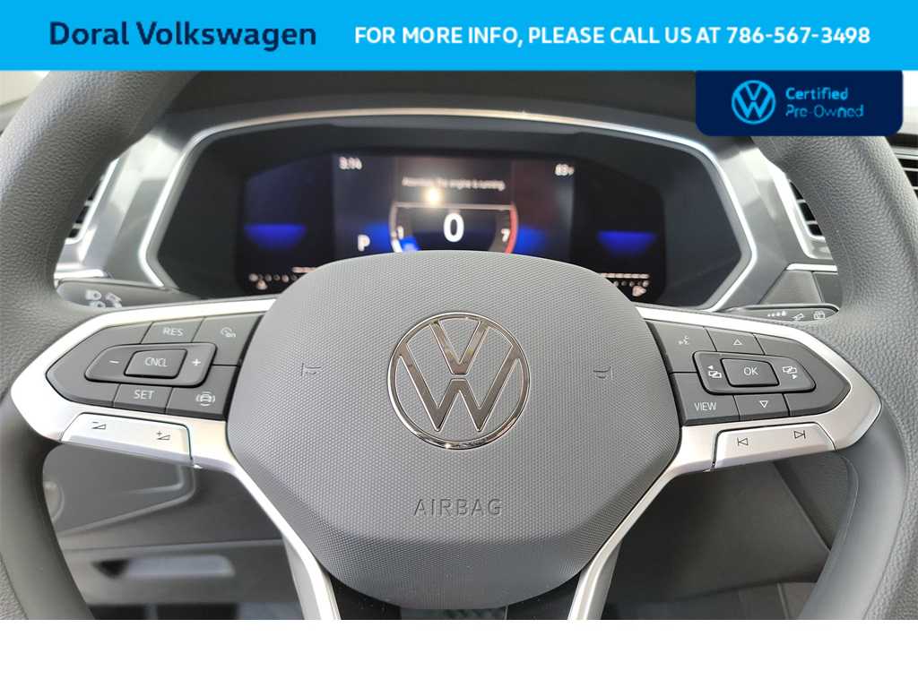 Thumbnail: 2023 Volkswagen Tiguan - 21