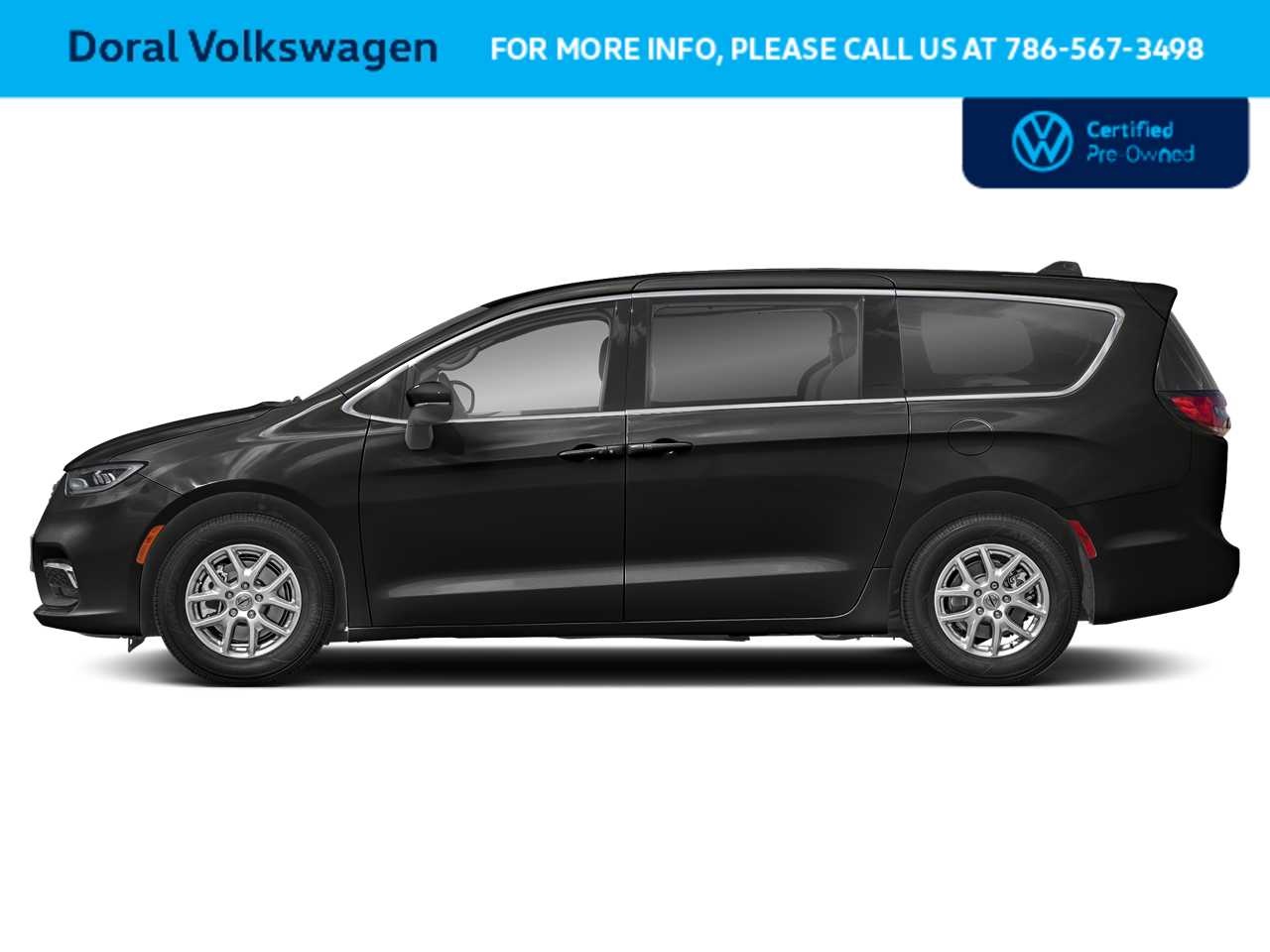 Thumbnail: 2023 Chrysler Pacifica - 3