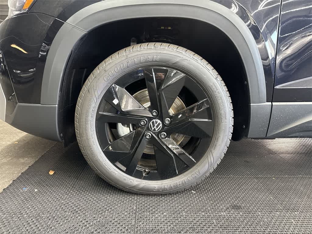 Thumbnail: 2026 Volkswagen Taos - 10