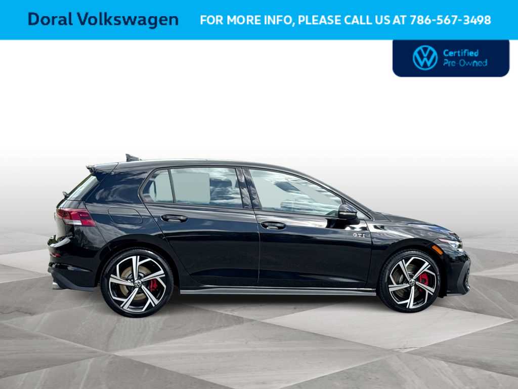 Thumbnail: 2025 Volkswagen Golf - 9