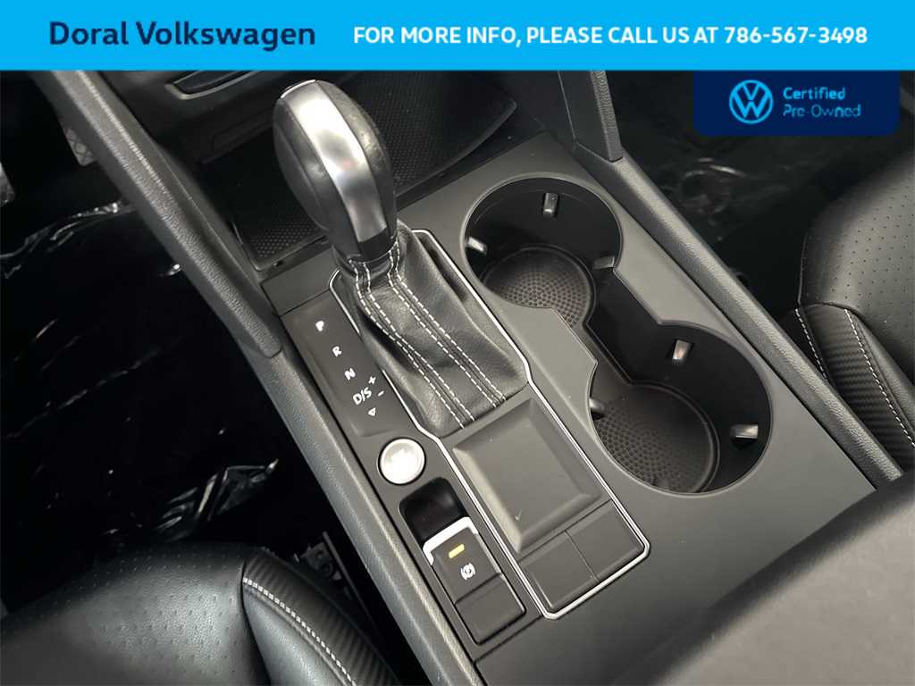 Thumbnail: 2022 Volkswagen Atlas - 21