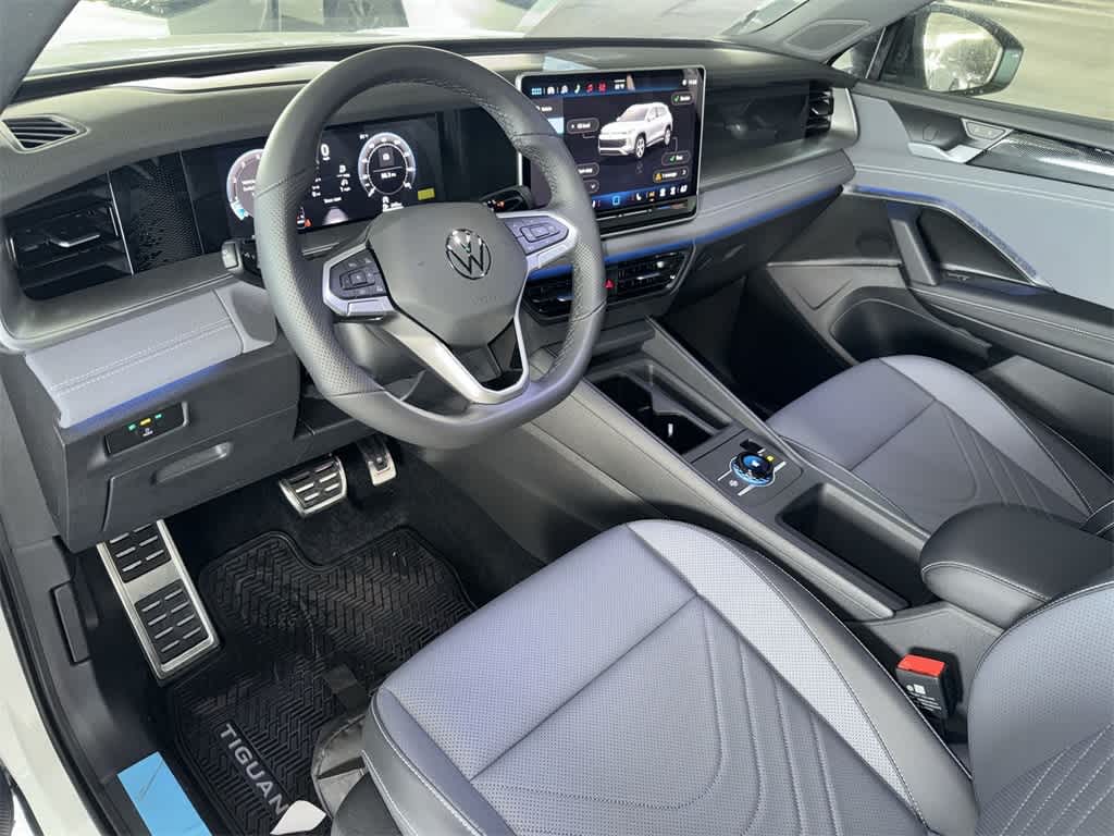 Thumbnail: 2026 Volkswagen Tiguan - 13