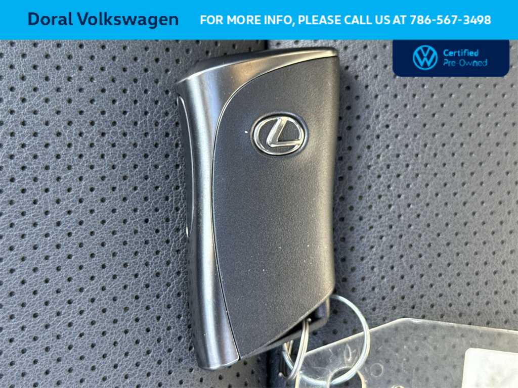 Thumbnail: 2024 Lexus UX - 28