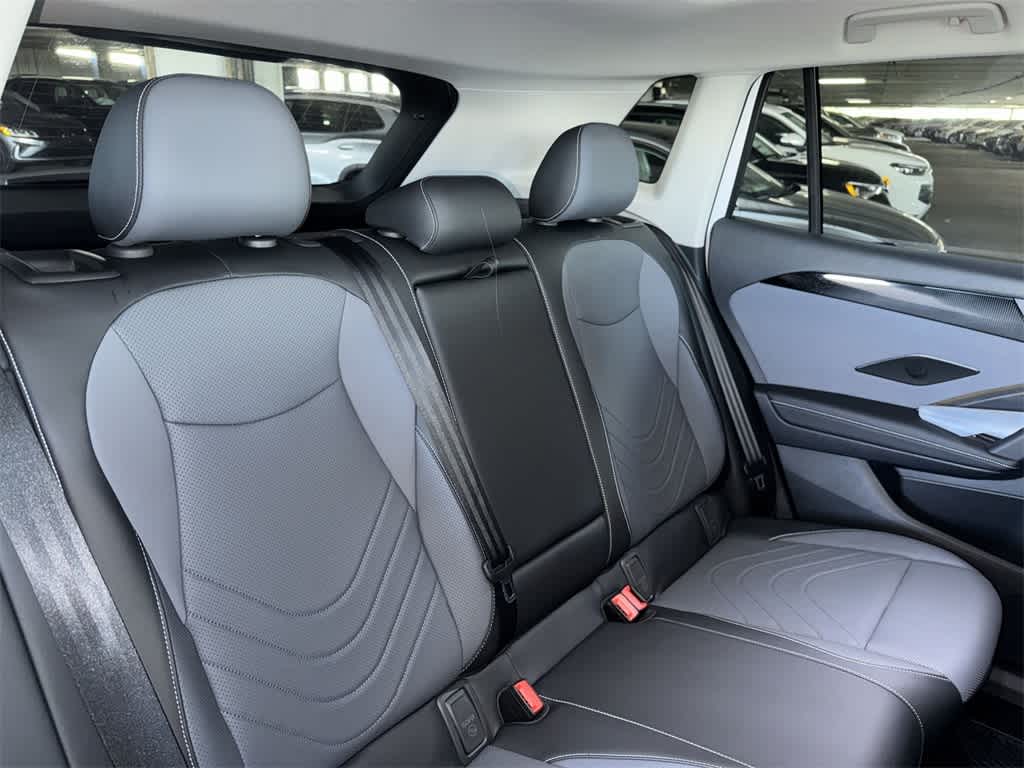 Thumbnail: 2026 Volkswagen Tiguan - 26