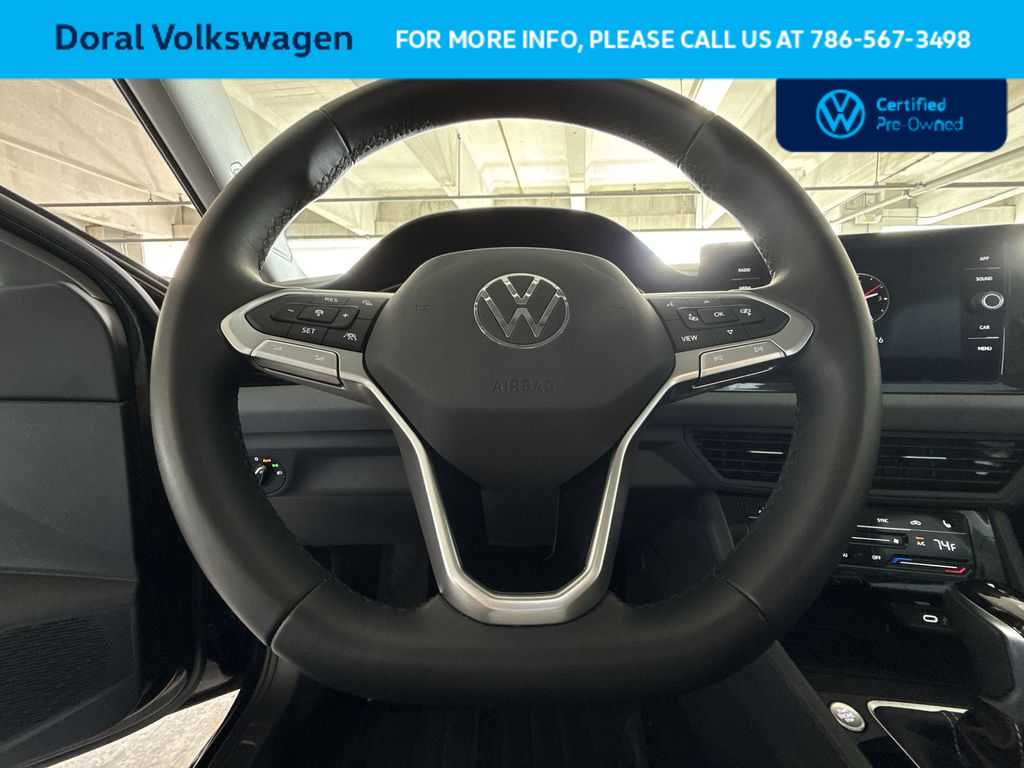 Thumbnail: 2025 Volkswagen Jetta - 15
