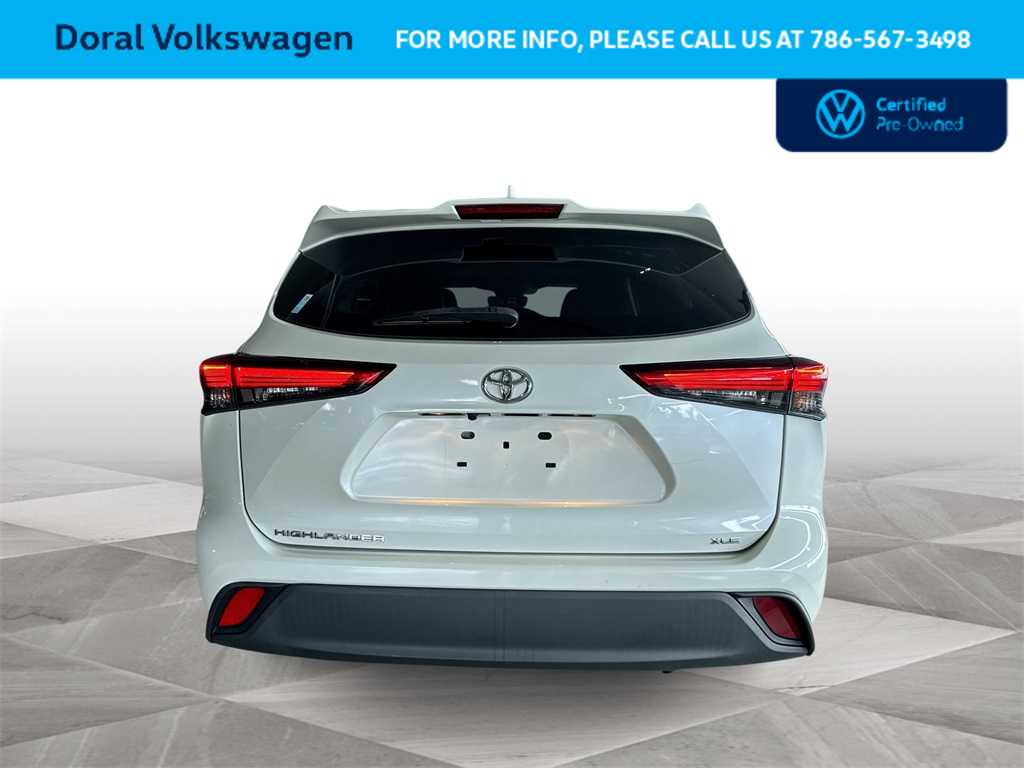 Thumbnail: 2020 Toyota Highlander - 7