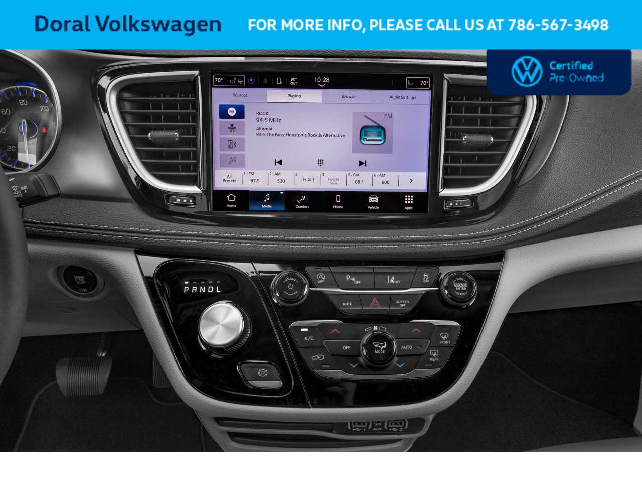 Thumbnail: 2023 Chrysler Pacifica - 7