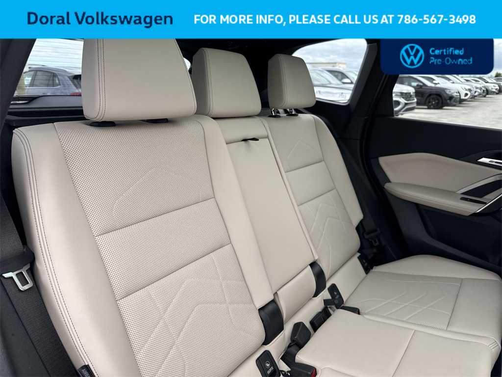 Thumbnail: 2023 BMW X1 - 26