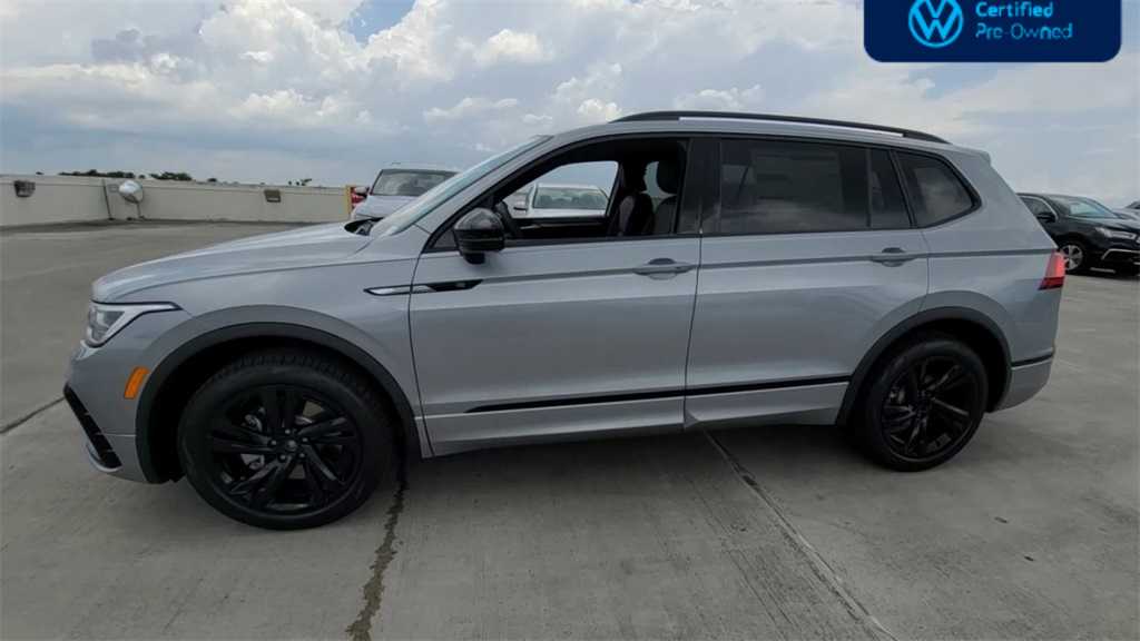 Thumbnail: 2023 Volkswagen Tiguan - 6