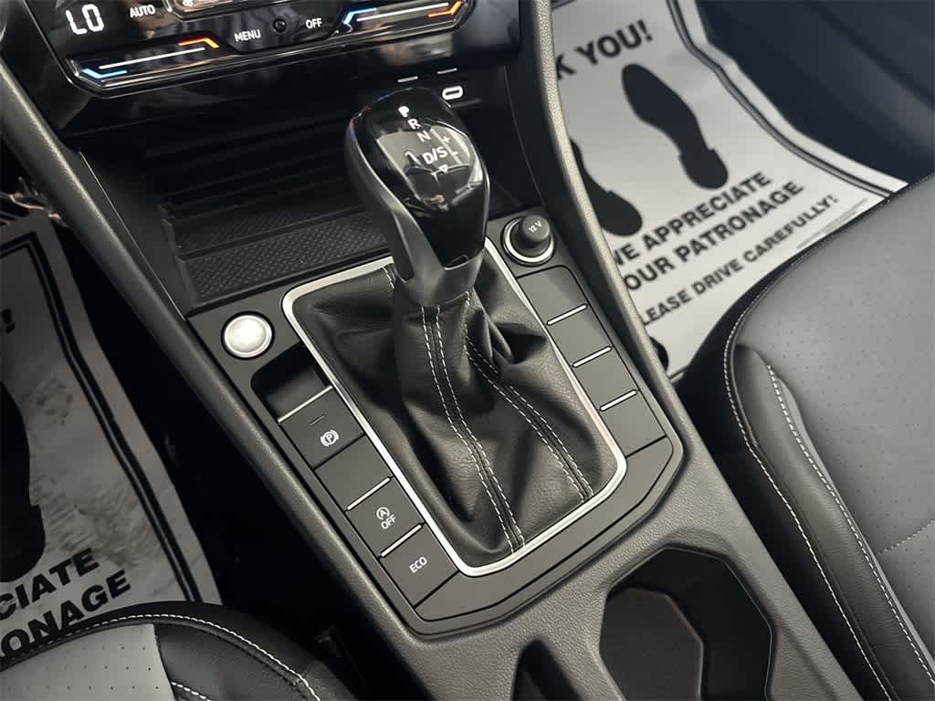 Thumbnail: 2025 Volkswagen Jetta - 21