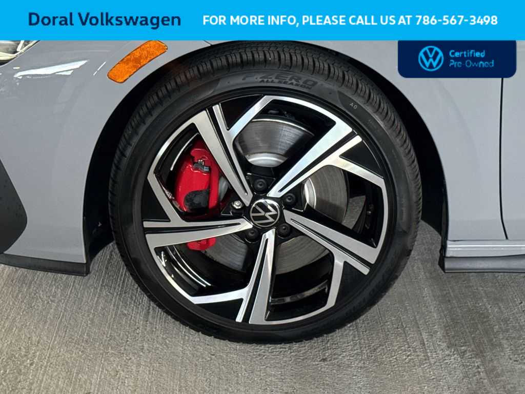 Thumbnail: 2025 Volkswagen Golf - 11