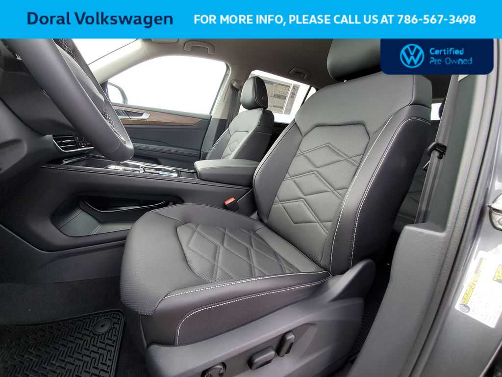 Thumbnail: 2024 Volkswagen Atlas - 20