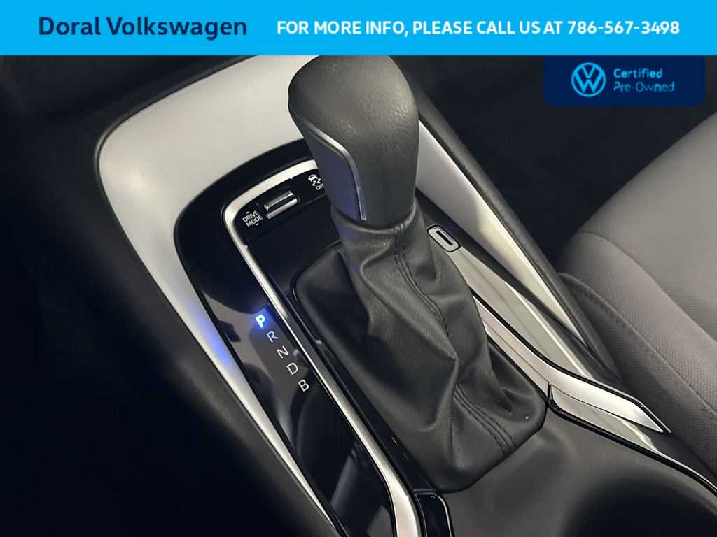 Thumbnail: 2025 Toyota Corolla - 21