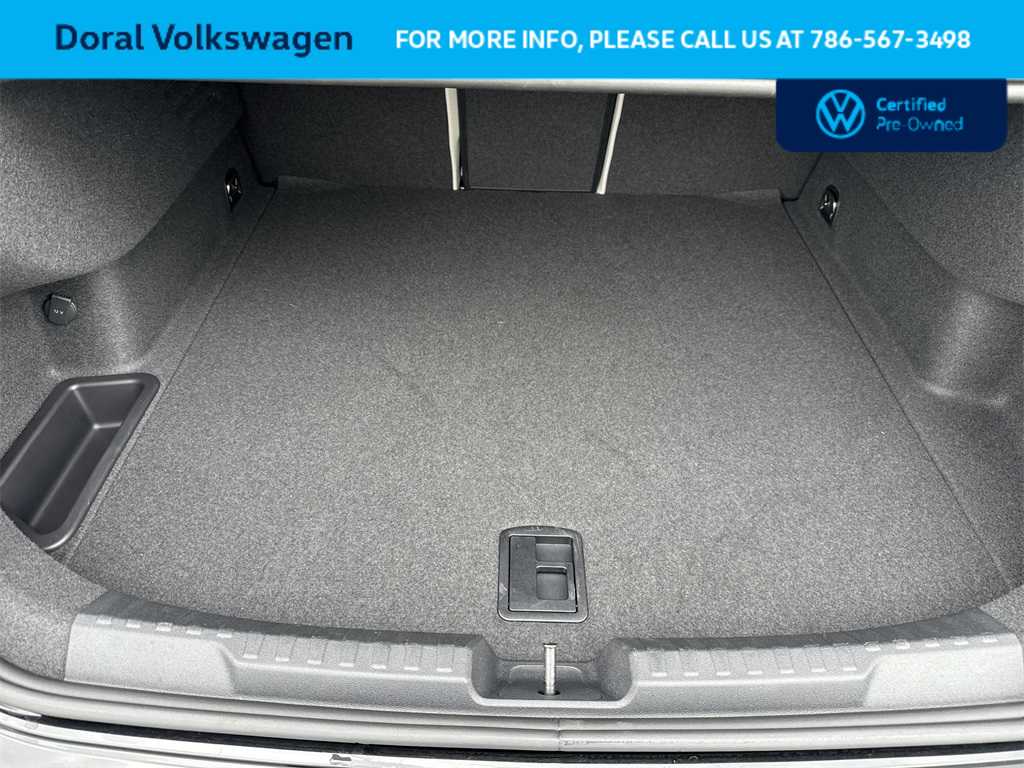 Thumbnail: 2025 Audi A3 - 25