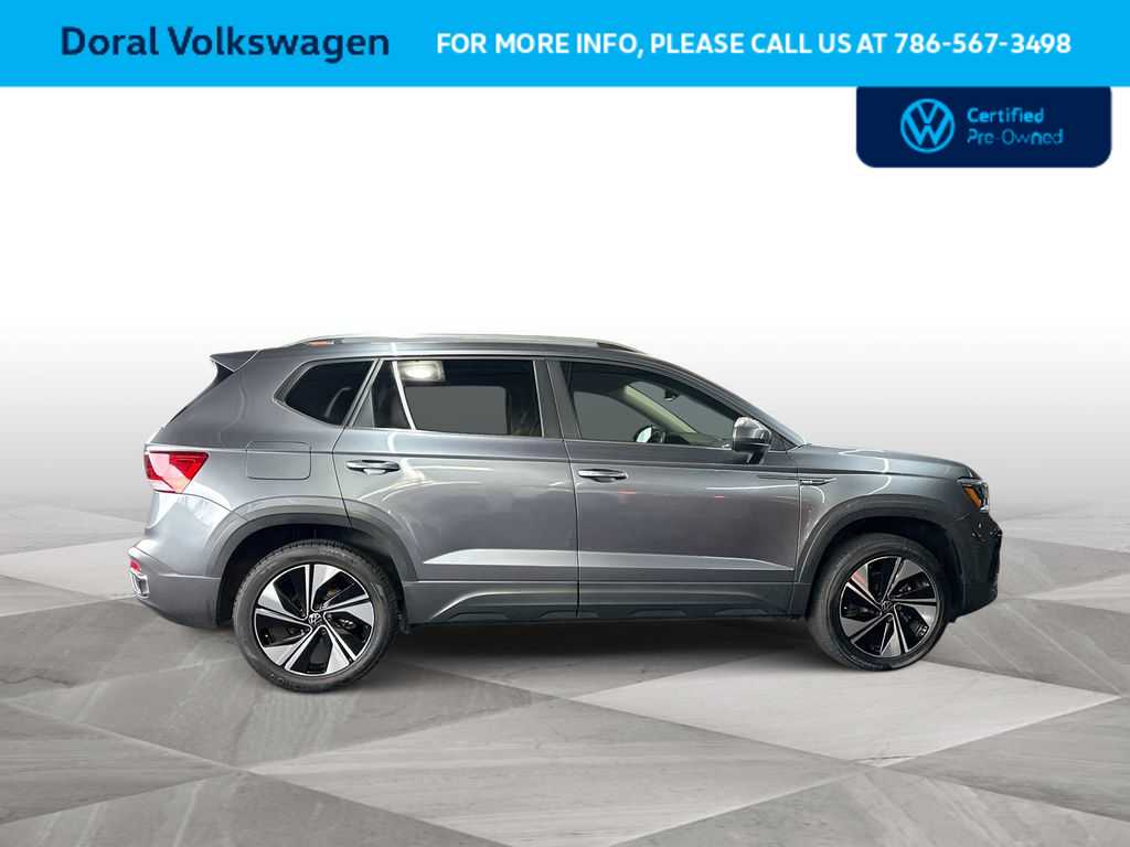 Thumbnail: 2024 Volkswagen Taos - 9