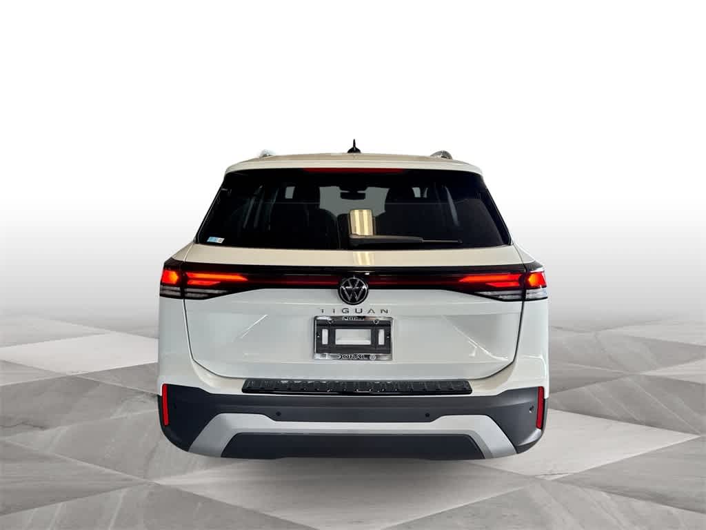 Thumbnail: 2026 Volkswagen Tiguan - 7