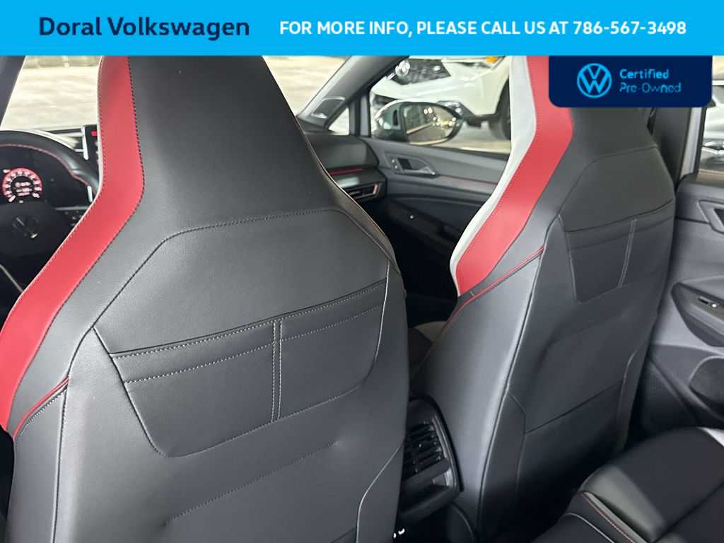 Thumbnail: 2025 Volkswagen Golf - 23