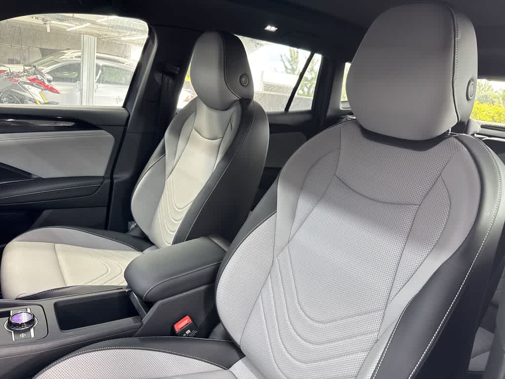 Thumbnail: 2026 Volkswagen Tiguan - 14