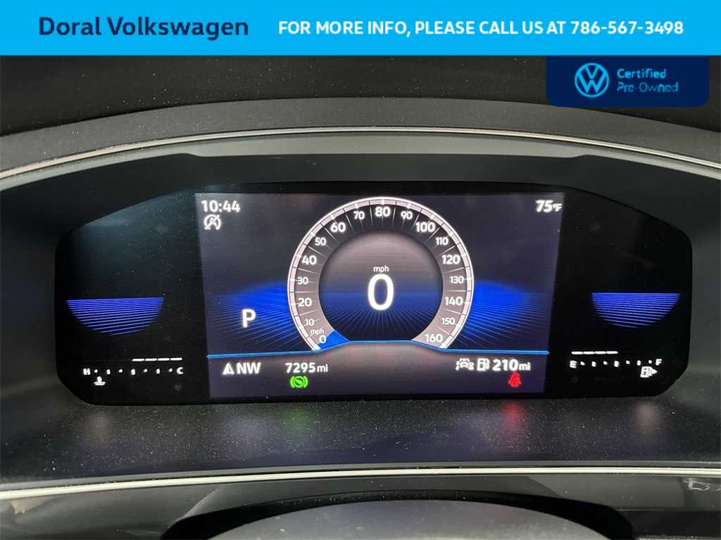 Thumbnail: 2023 Volkswagen Tiguan - 16