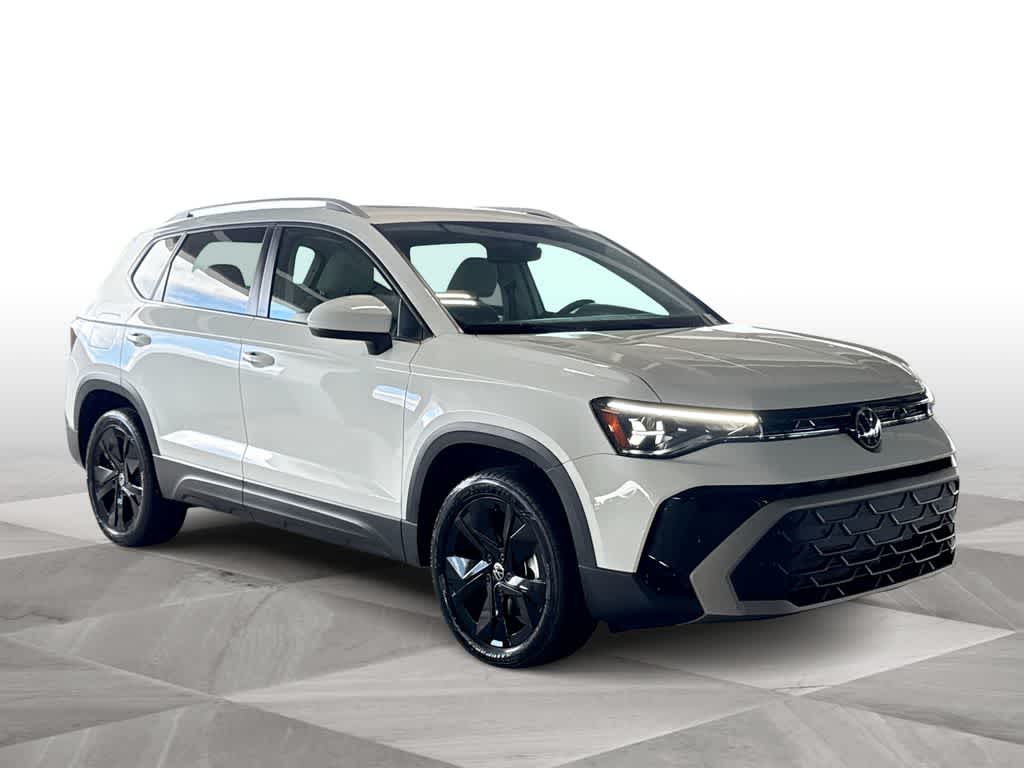 Thumbnail: 2025 Volkswagen Taos - 2