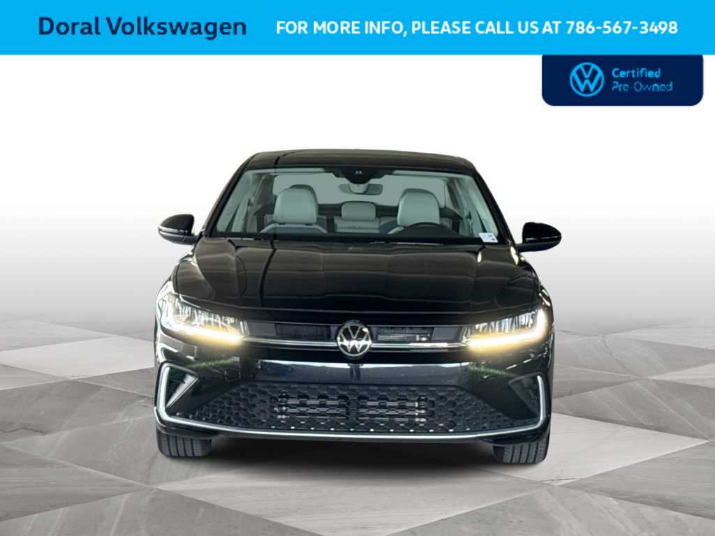 Thumbnail: 2025 Volkswagen Jetta - 3