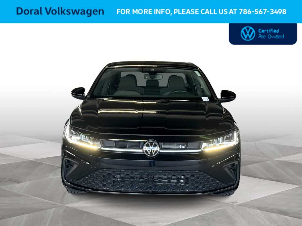 Thumbnail: 2025 Volkswagen Jetta - 3