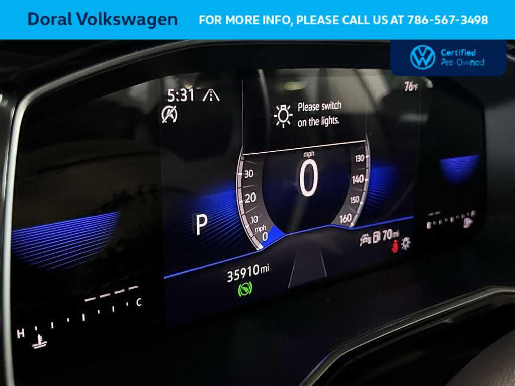 Thumbnail: 2024 Volkswagen Jetta - 16