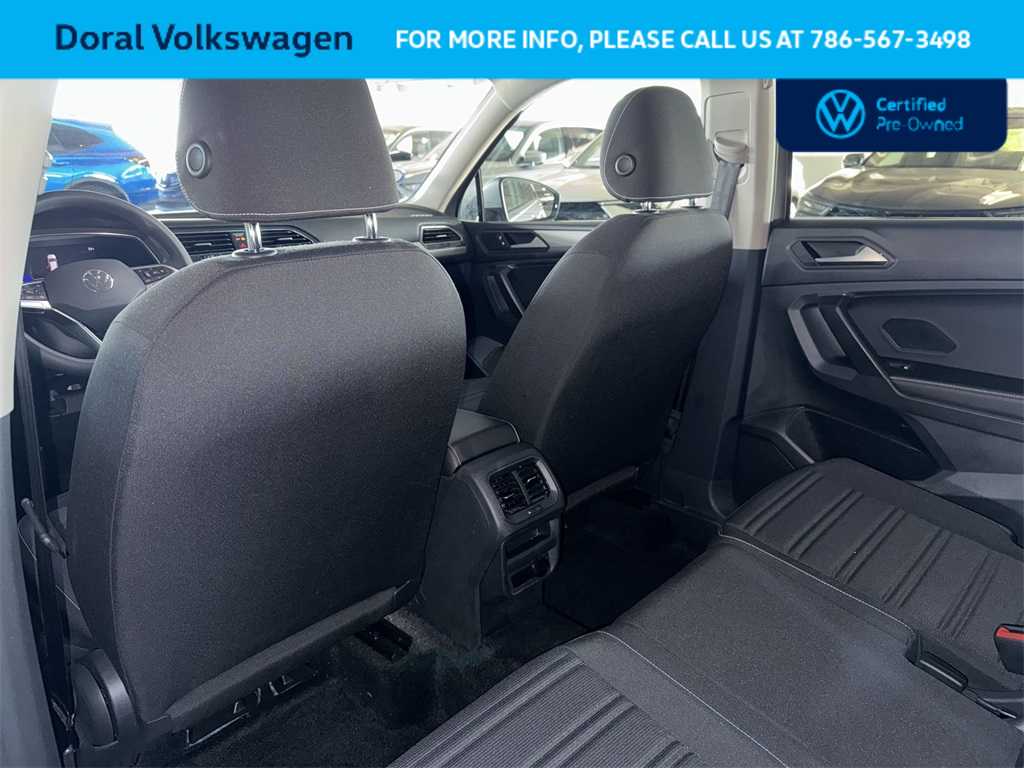 Thumbnail: 2022 Volkswagen Tiguan - 24