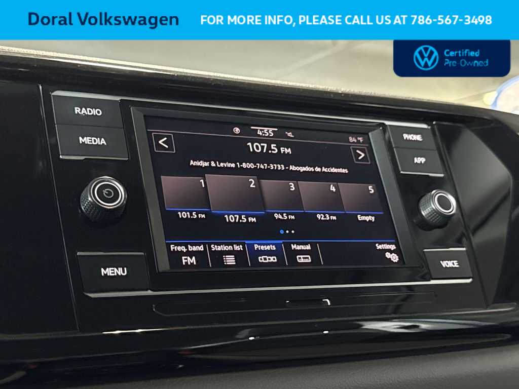 Thumbnail: 2023 Volkswagen Taos - 18