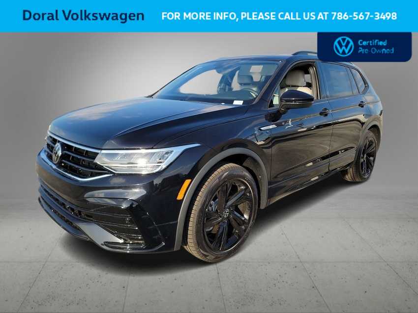 Thumbnail: 2023 Volkswagen Tiguan - 1