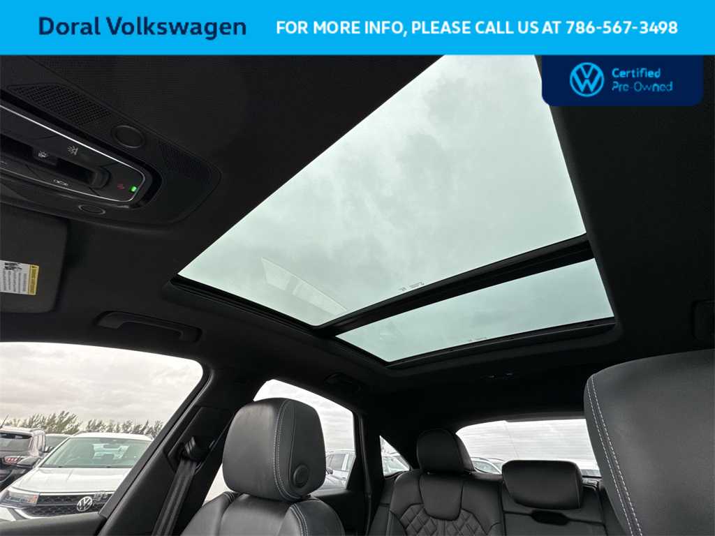 Thumbnail: 2023 Audi SQ5 - 17