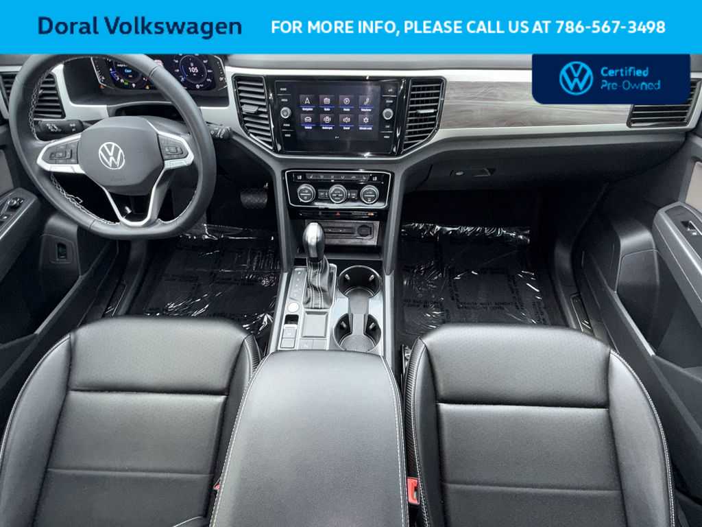 Thumbnail: 2023 Volkswagen Atlas - 24