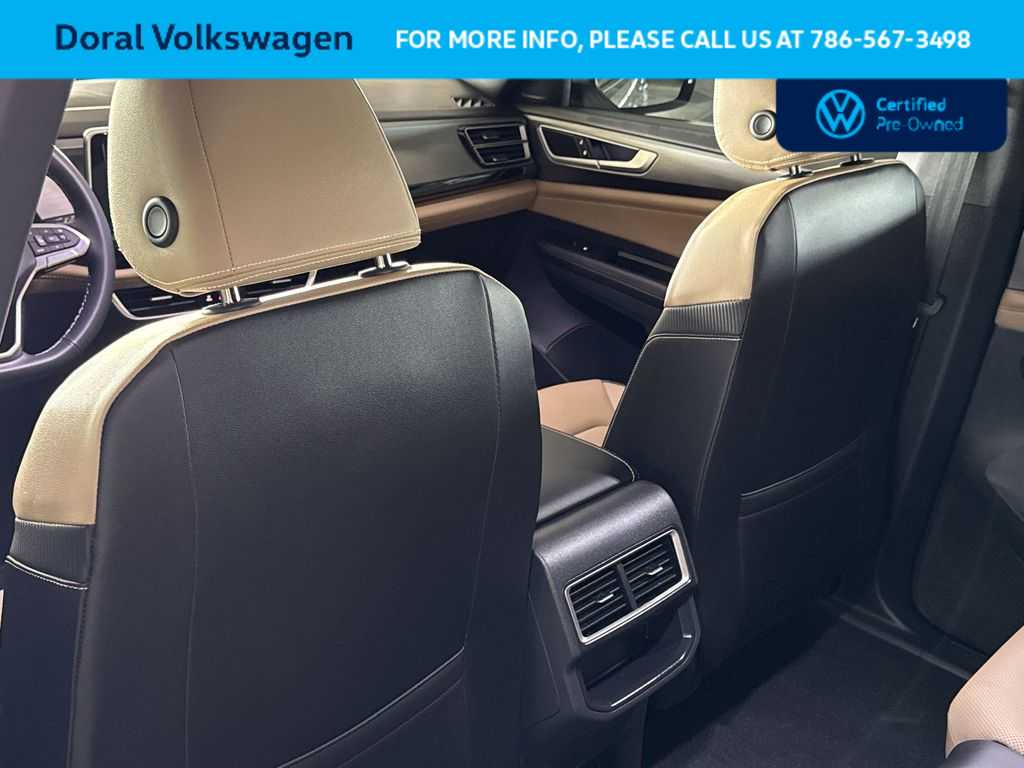 Thumbnail: 2024 Volkswagen Atlas - 23